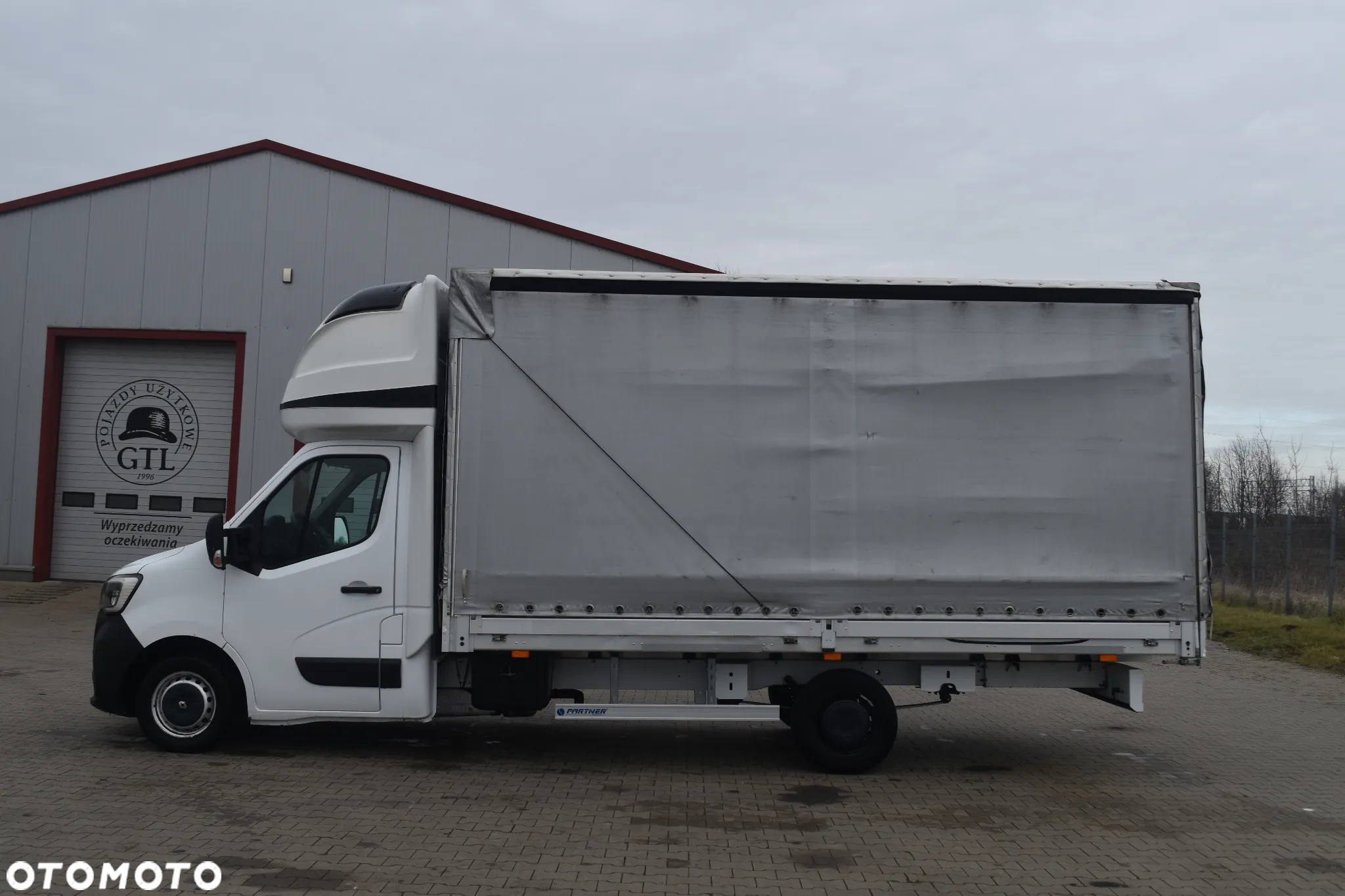 Renault Master - 3
