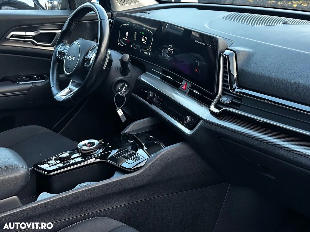 Kia Sportage 1.6T-GDI Hybrid 2WD Aut. Vision - 10