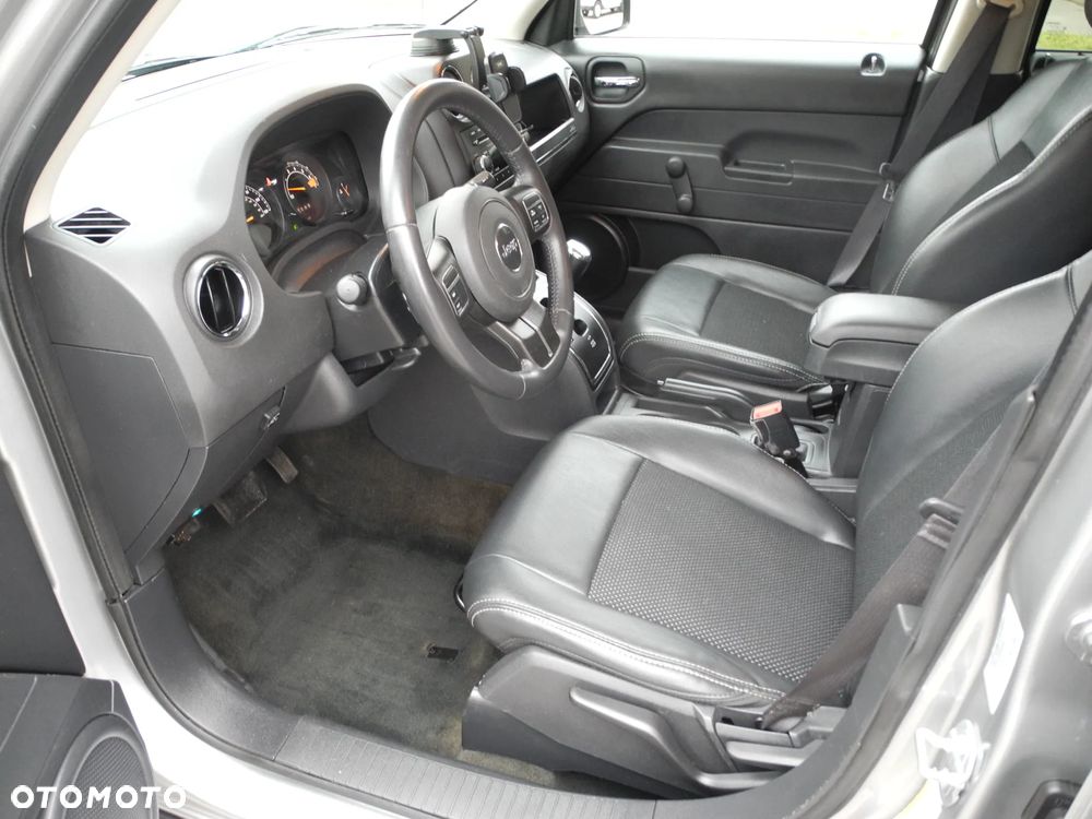 Jeep Patriot - 16