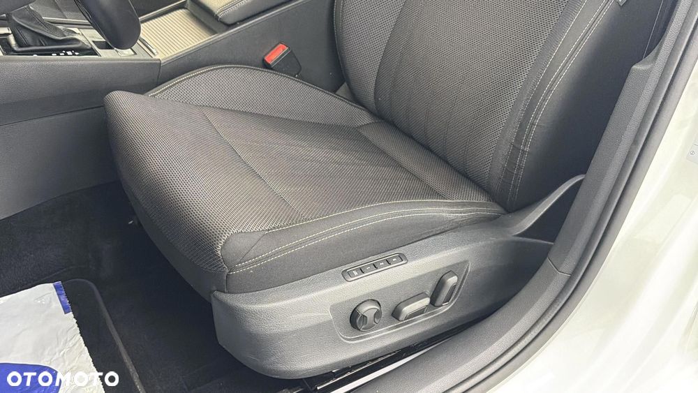 Skoda Superb 2.0 TDI SCR Style DSG - 13