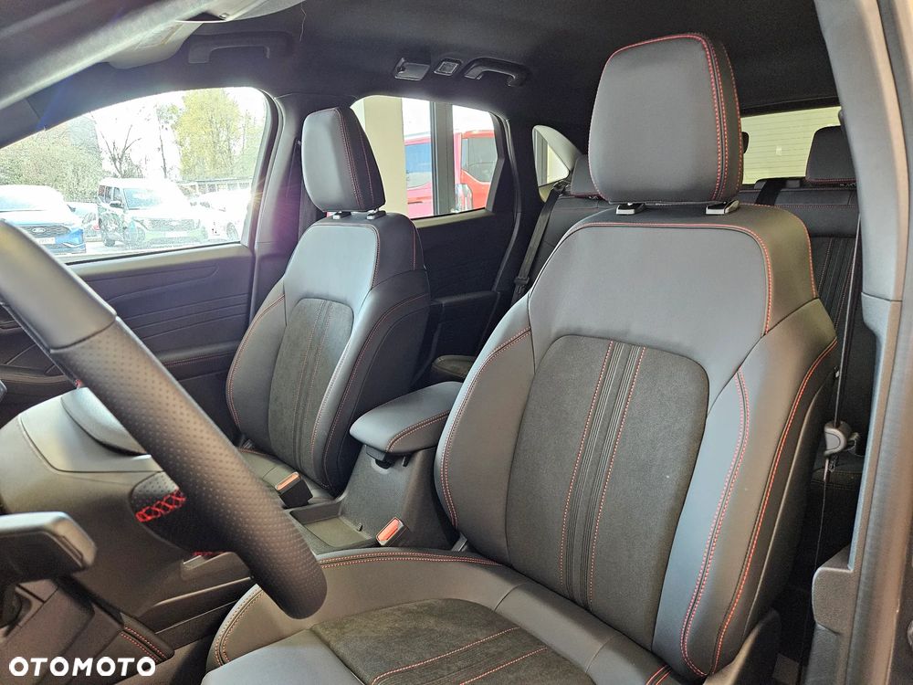 Ford Kuga 2.5 FHEV FWD ST-Line X - 15