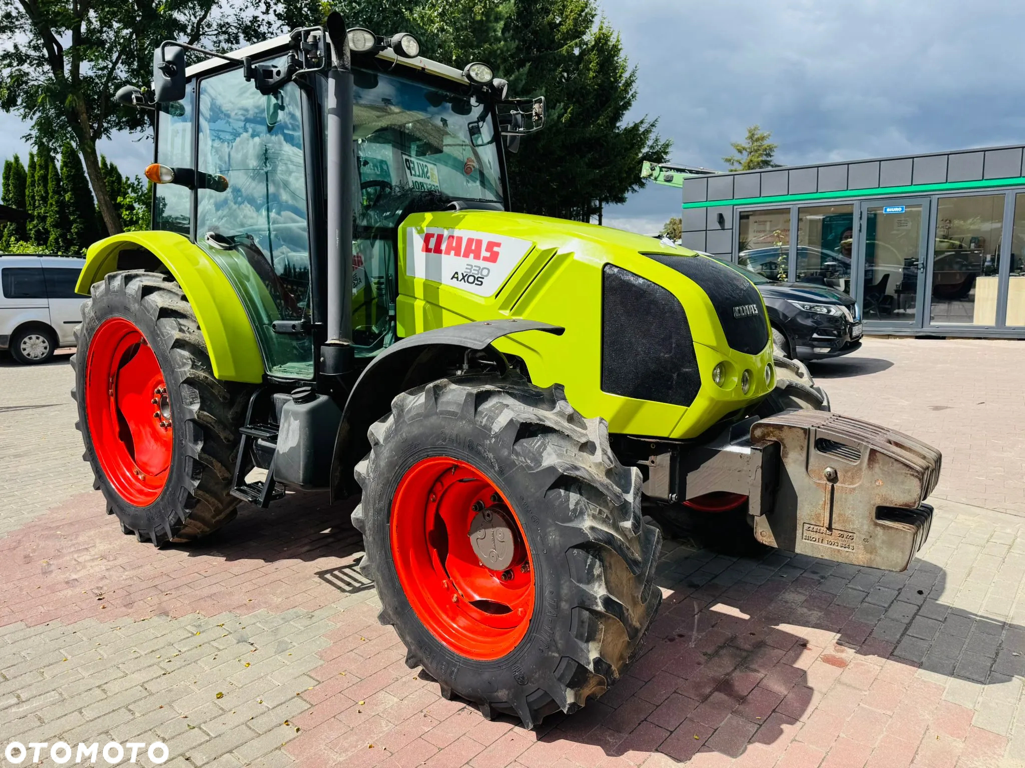 Claas Axos 330 - 3