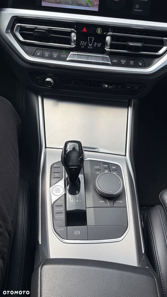 BMW Seria 3 320d xDrive M Sport - 8