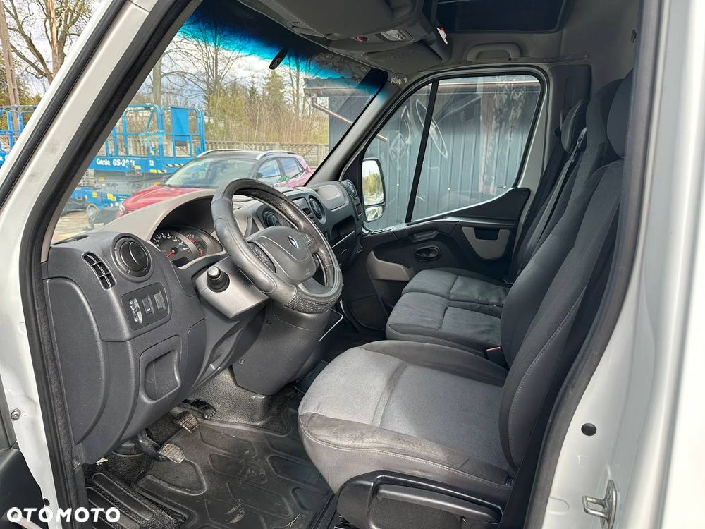 Renault Master - 18