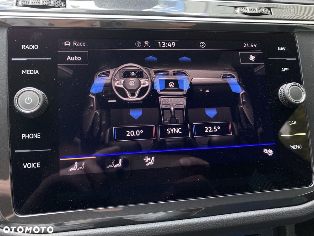 Volkswagen Tiguan - 25