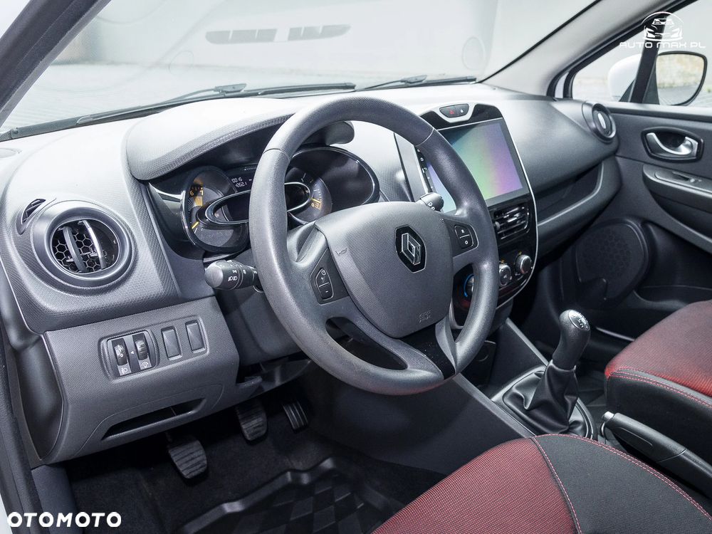 Renault Clio 1.2 16V 75 Life - 21