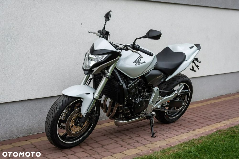 Honda Hornet - 7