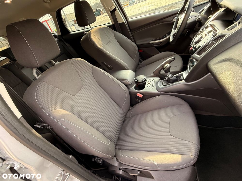 Ford Focus 1.6 EcoBoost Titanium - 22