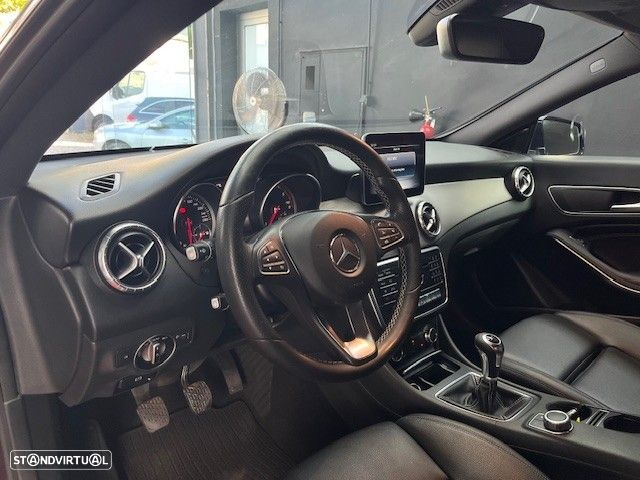 Mercedes-Benz CLA 200 d Urban - 12