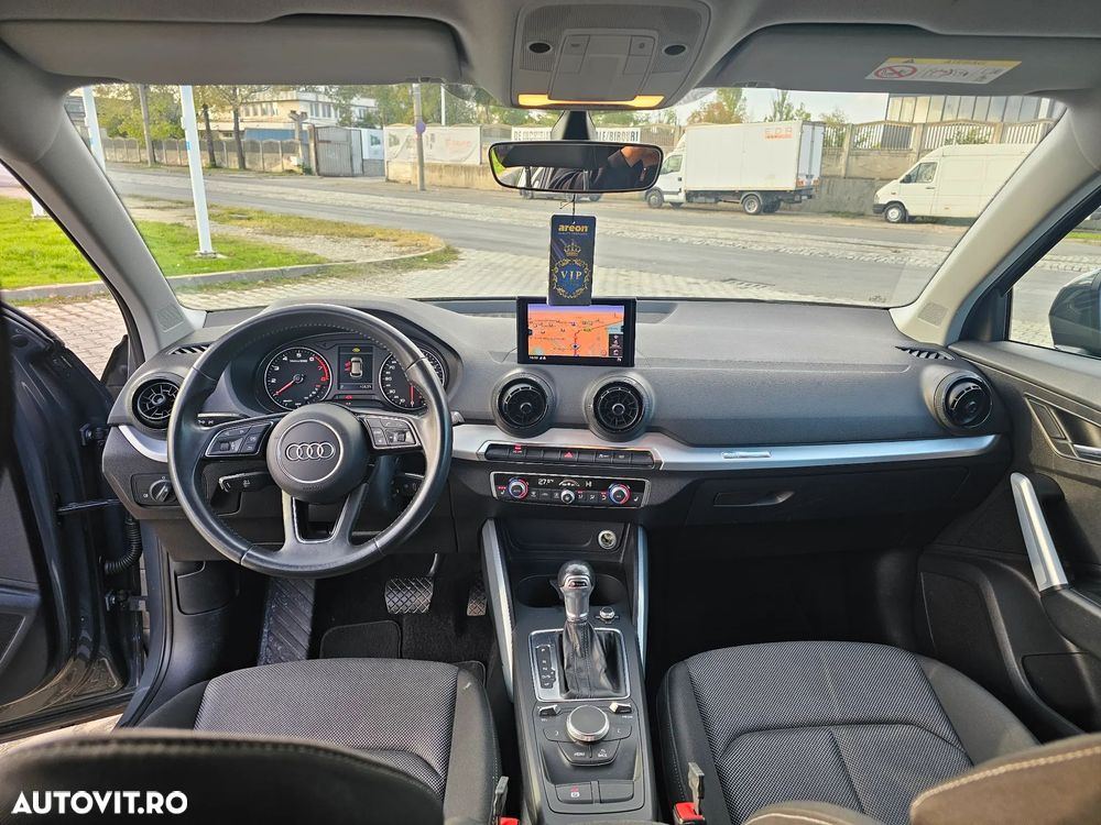 Audi Q2 1.0 TFSI S tronic Sport - 5