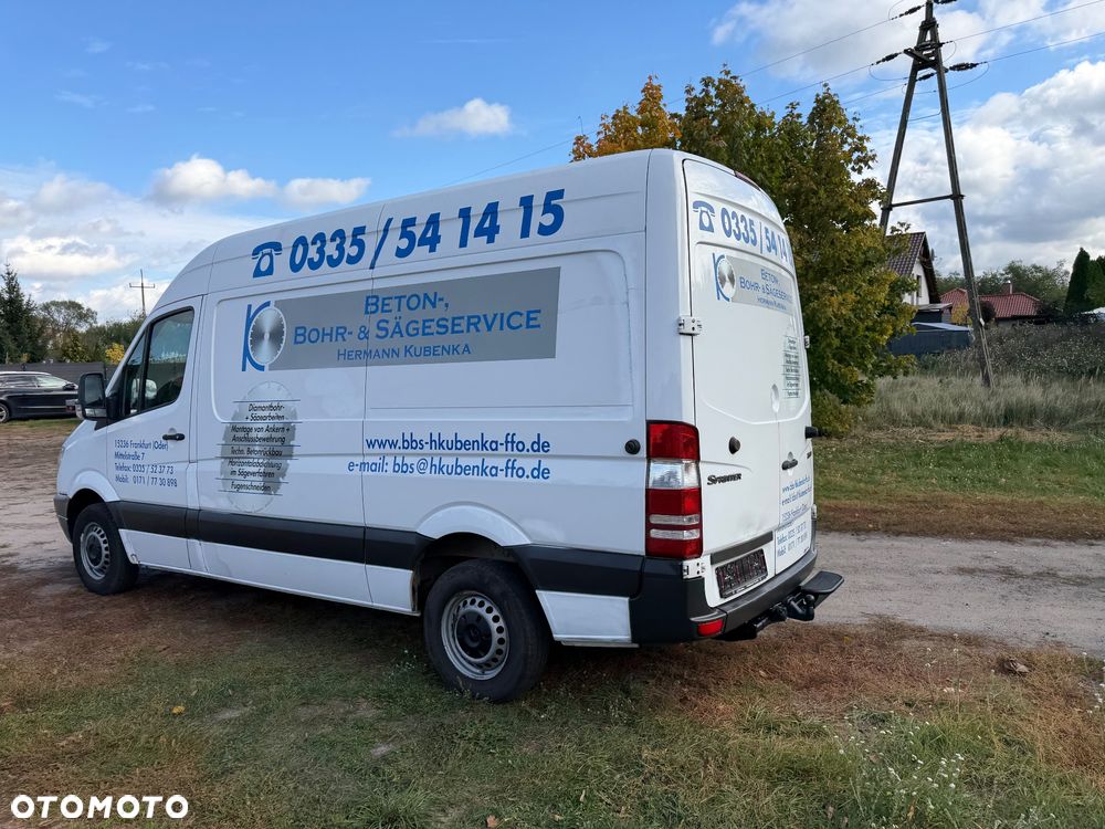 Mercedes-Benz Sprinter - 5