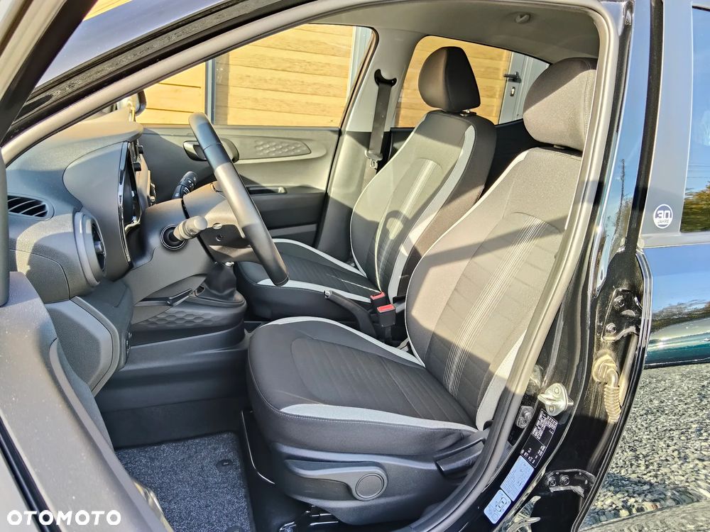 Hyundai i10 1.0 EDITION 30+ - 12