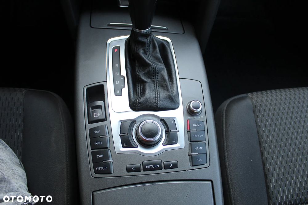 Audi A6 3.0 TDI Quattro Tiptronic - 18