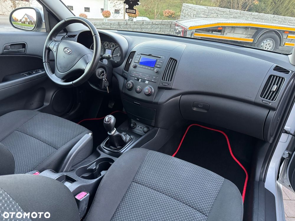 Hyundai i30 1.6 CRDi Base - 7