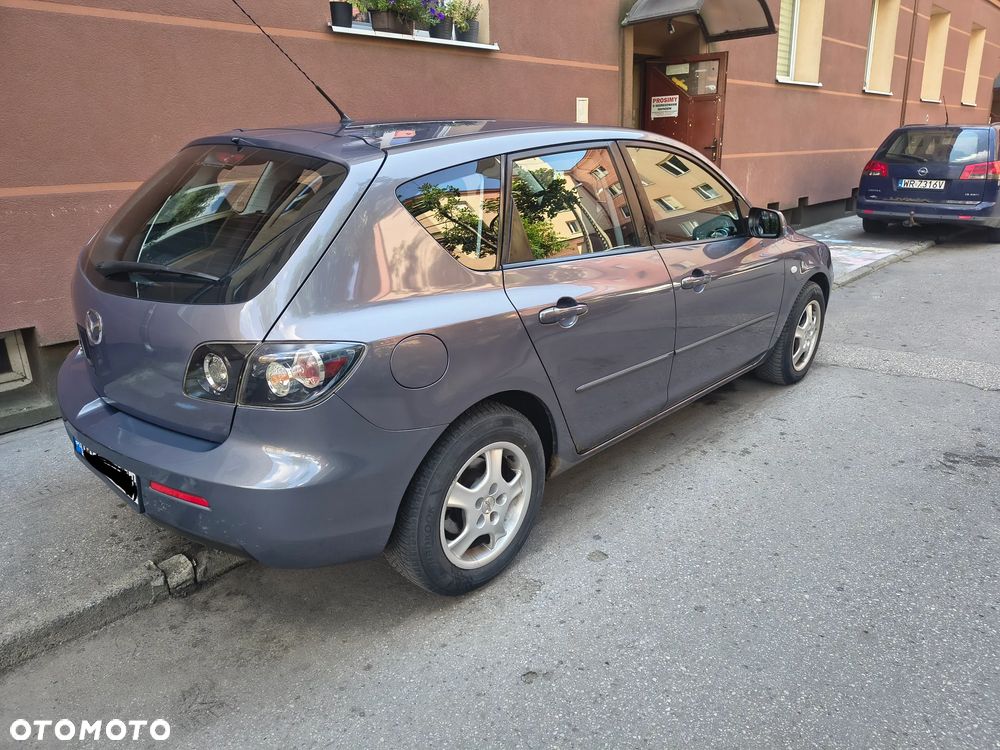 Mazda 3 - 3