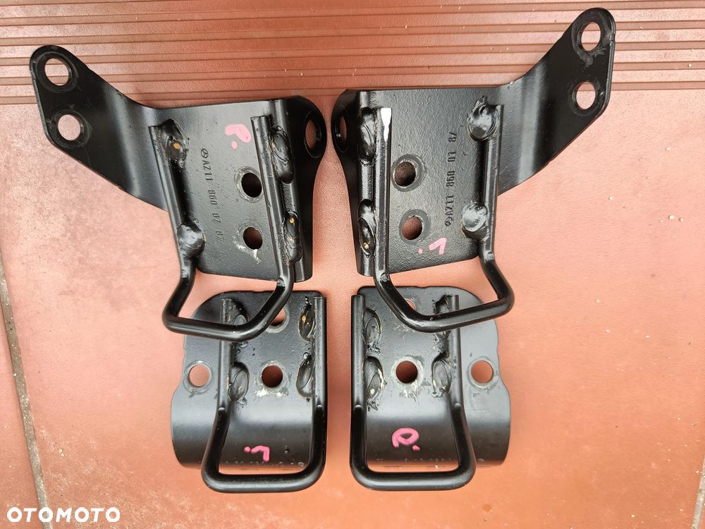 MERCEDES W211 ISOFIX MOCOWANIE FOTELIKA ORYGINAŁ KOMPLET LEWY PRAWY - 1