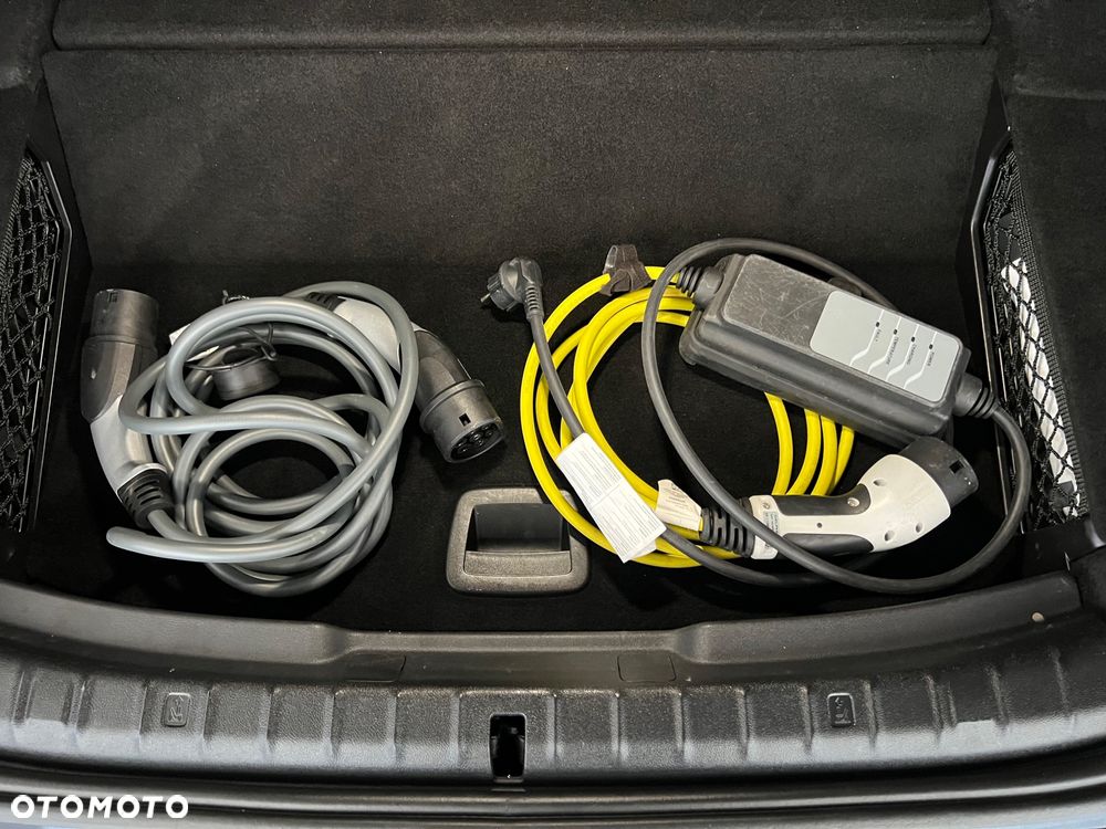 BMW Seria 5 520e M Sport sport - 35