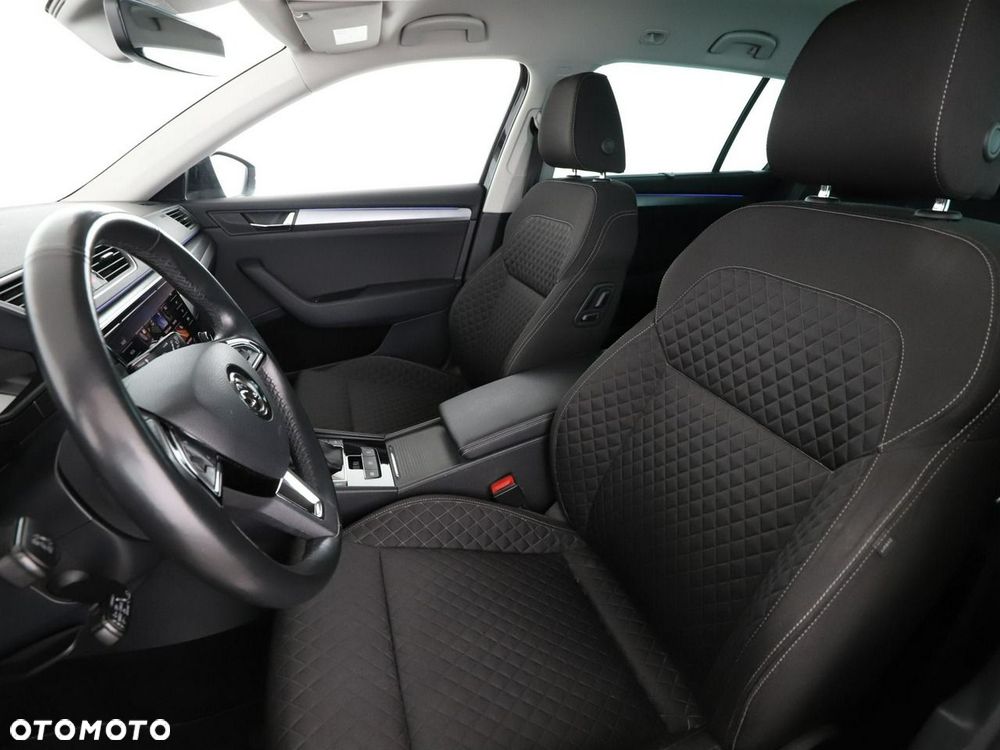 Skoda Superb 2.0 TDI SCR Style DSG - 14