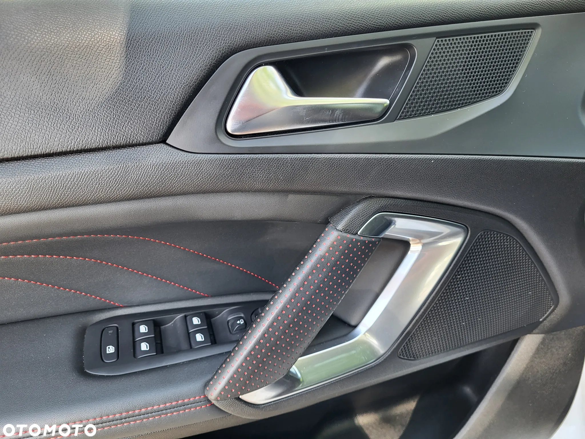 Peugeot 308 SW 1.6 Pure Tech GPF GT S&S EAT8 - 7