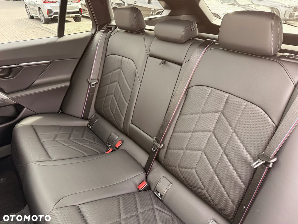 BMW Seria 5 520i M Sport sport - 33