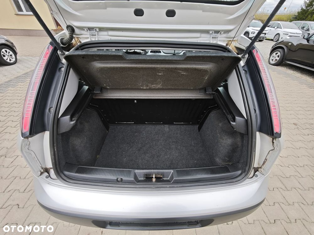 Fiat Punto Evo 1.2 8V Dynamic - 23