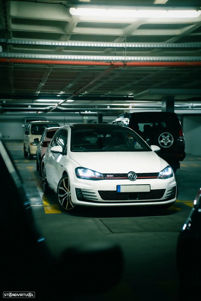 VW Golf 2.0 TSi GTi DSG Performance - 3