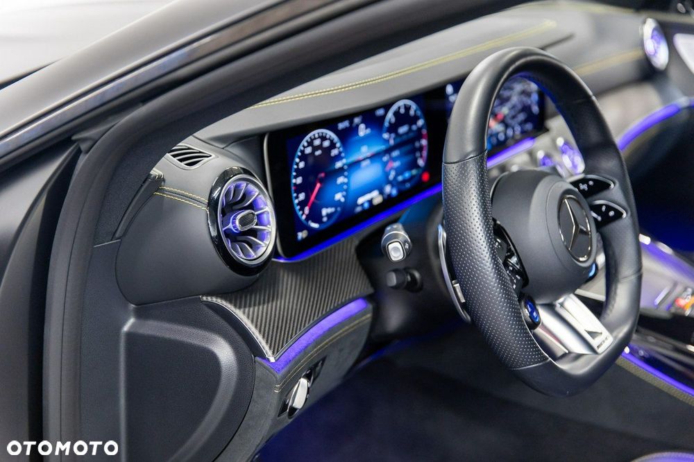 Mercedes-Benz AMG GT - 34