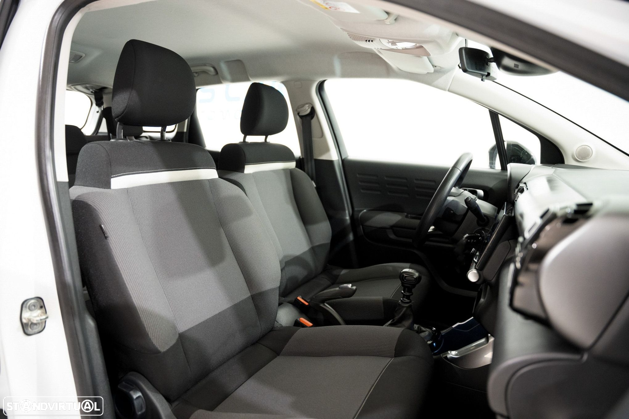 Citroën C3 Aircross 1.2 PureTech Feel - 10