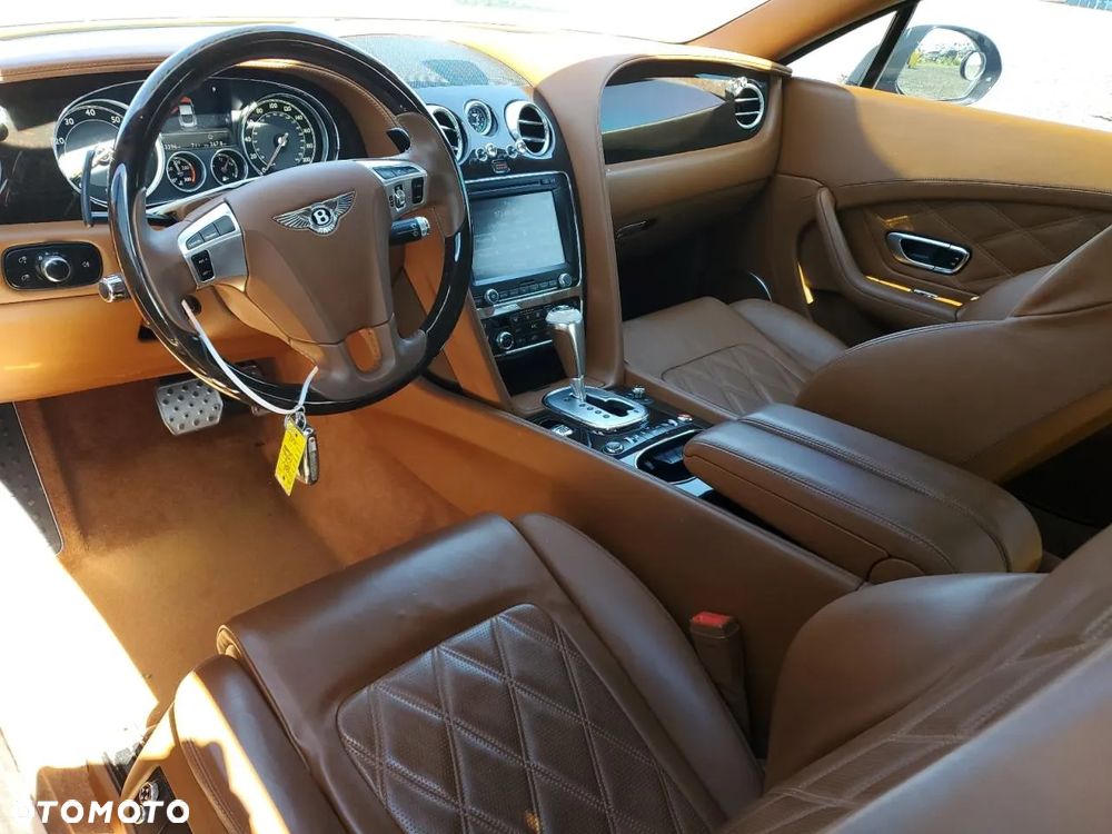 Bentley Continental GT - 8