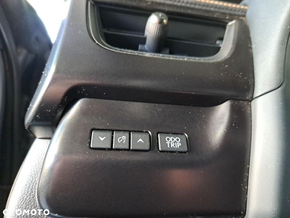 Lexus UX 250h GPF Business 2WD - 34