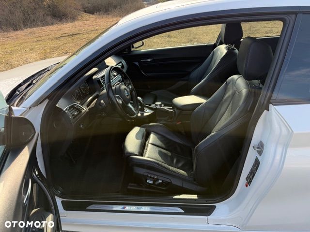 BMW Seria 2 M240i xDrive Sport-Aut - 4