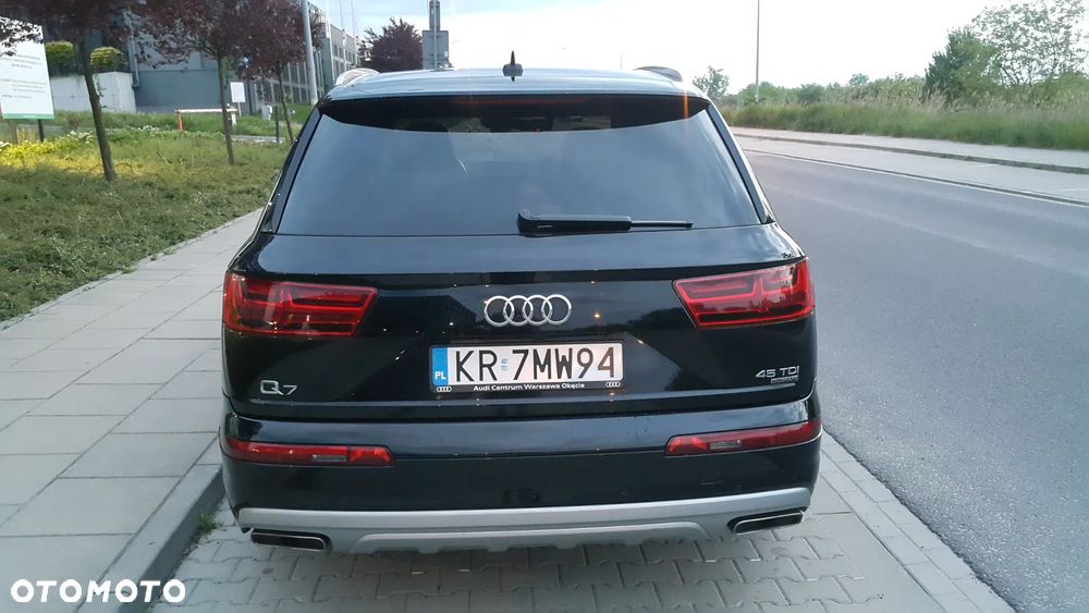 Audi Q7 - 6