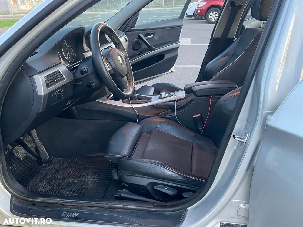 BMW Seria 3 320d - 11