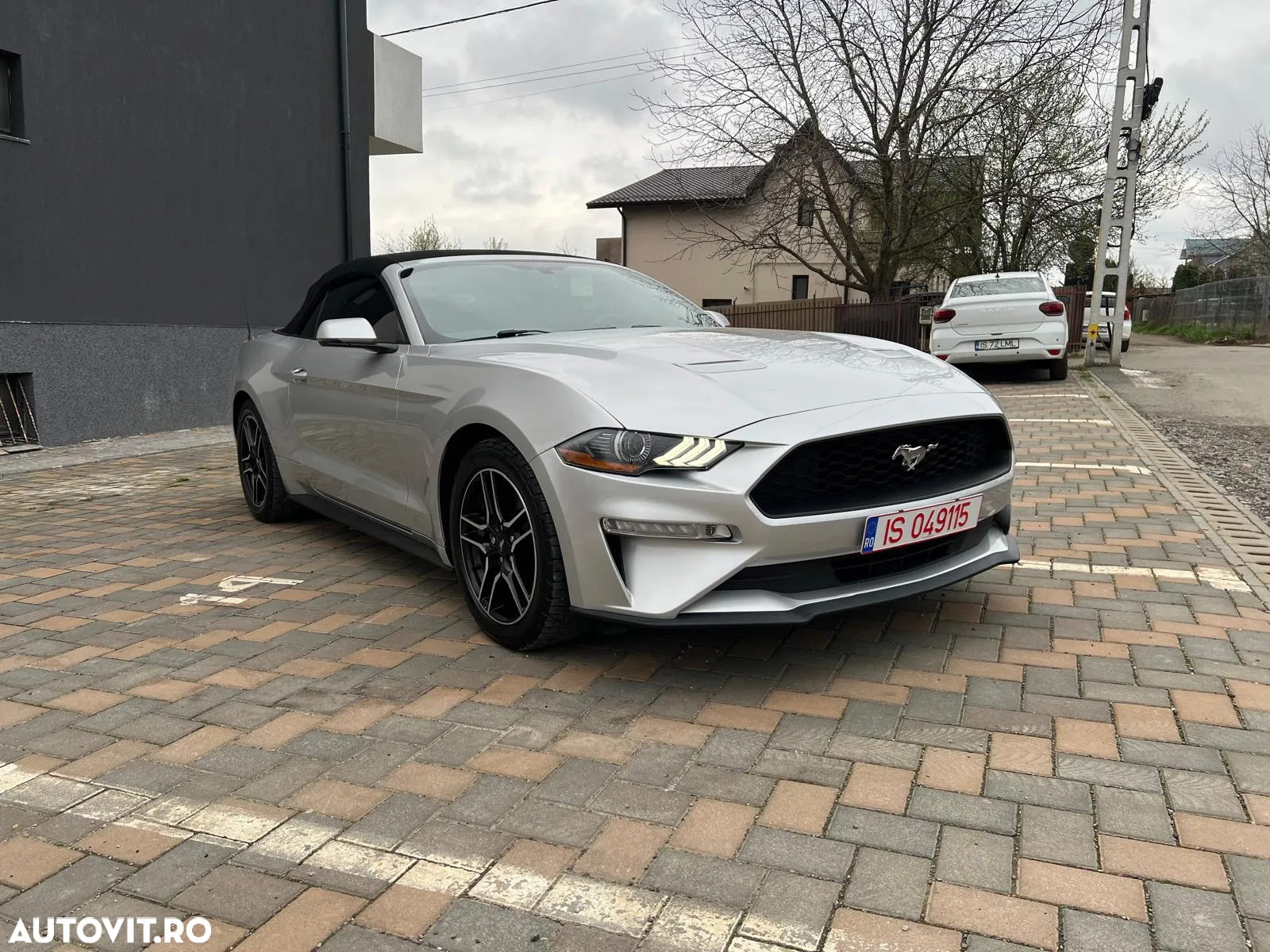 Ford Mustang Cabrio 2.3 Eco Boost - 3