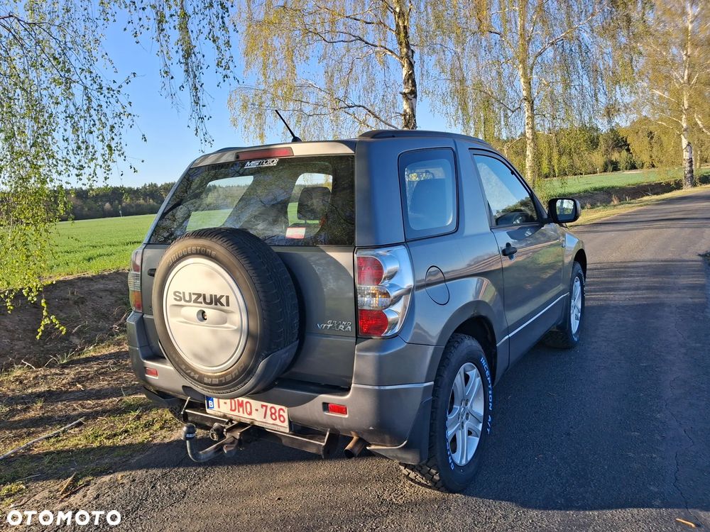 Suzuki Grand Vitara 1.9 DDiS Comfort - 9