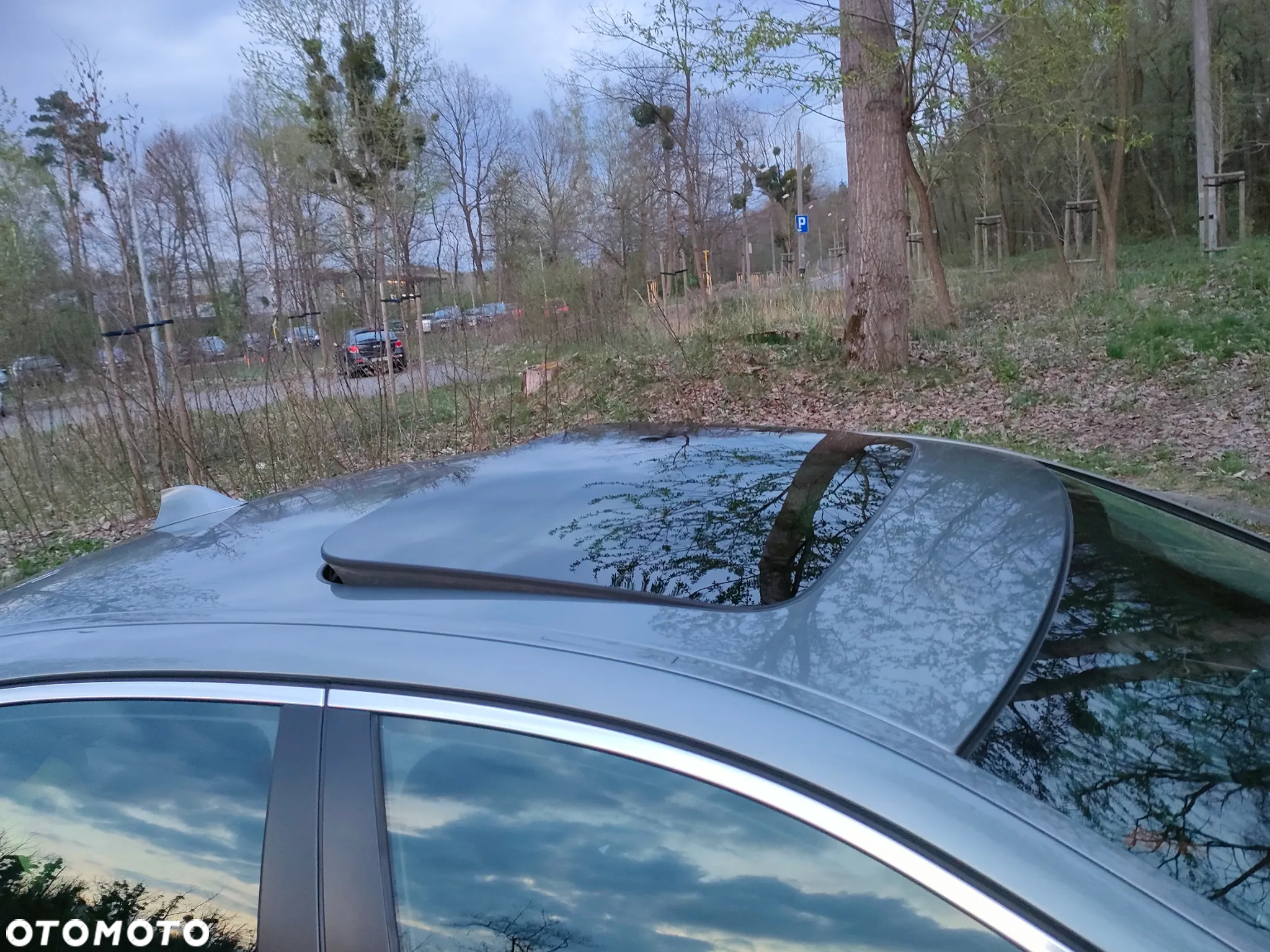 BMW Seria 5 528i xDrive - 2