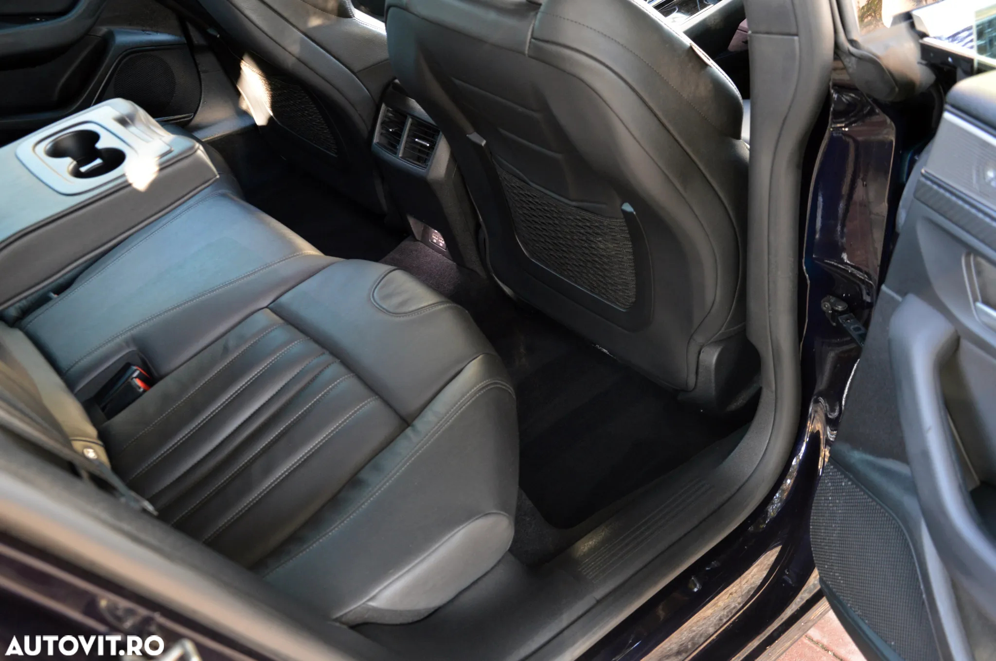 Peugeot 508 BlueHDi 160 EAT8 Allure - 23