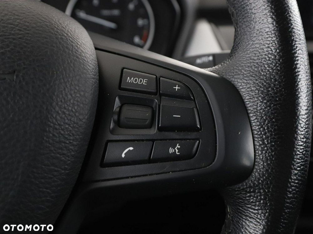BMW Seria 2 218d Advantage - 29