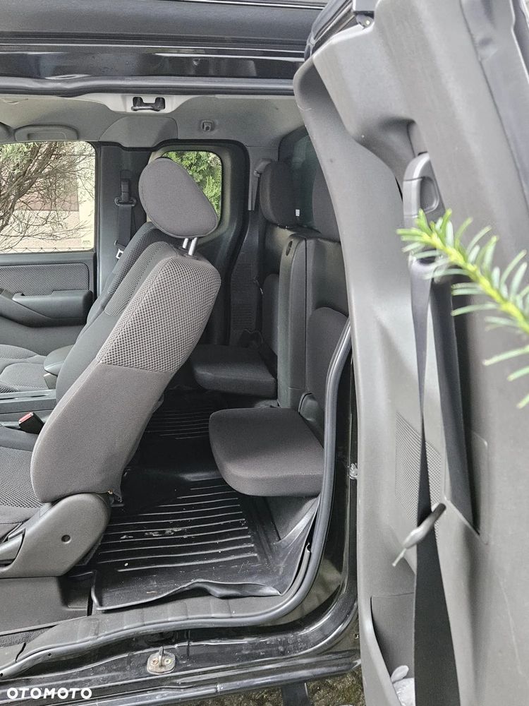 Nissan NAVARA - 16