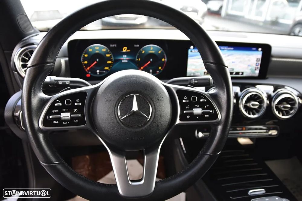 Mercedes-Benz CLA 180 d Shooting Brake Progressive Aut. - 12