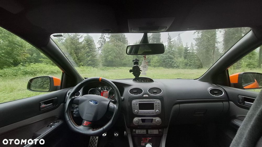 Ford Focus ST - 6