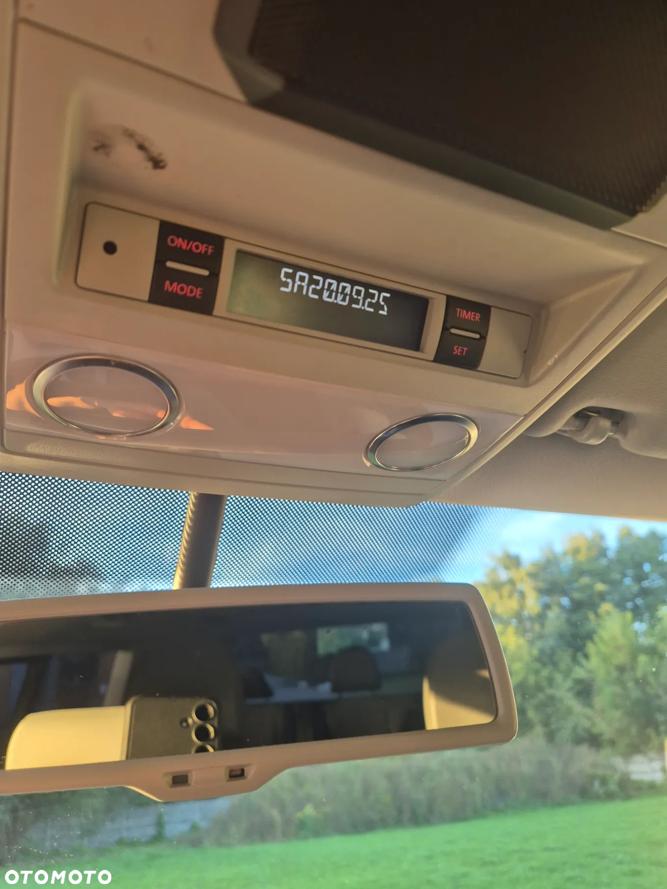 Volkswagen Caravelle BiTDI L1 Comfortline - 11