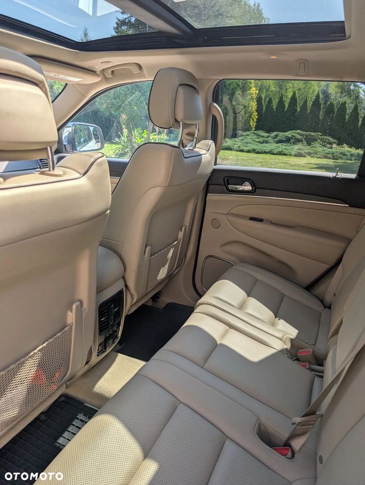 Jeep Grand Cherokee 3.6 V6 Overland - 17