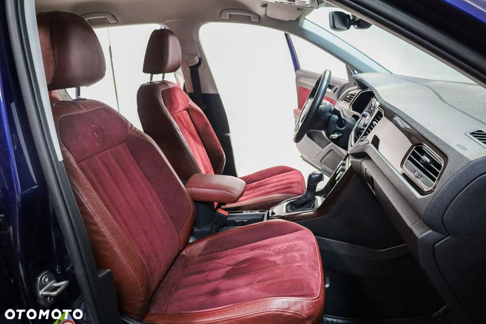 Volkswagen T-Roc 1.5 TSI ACT Premium DSG - 24