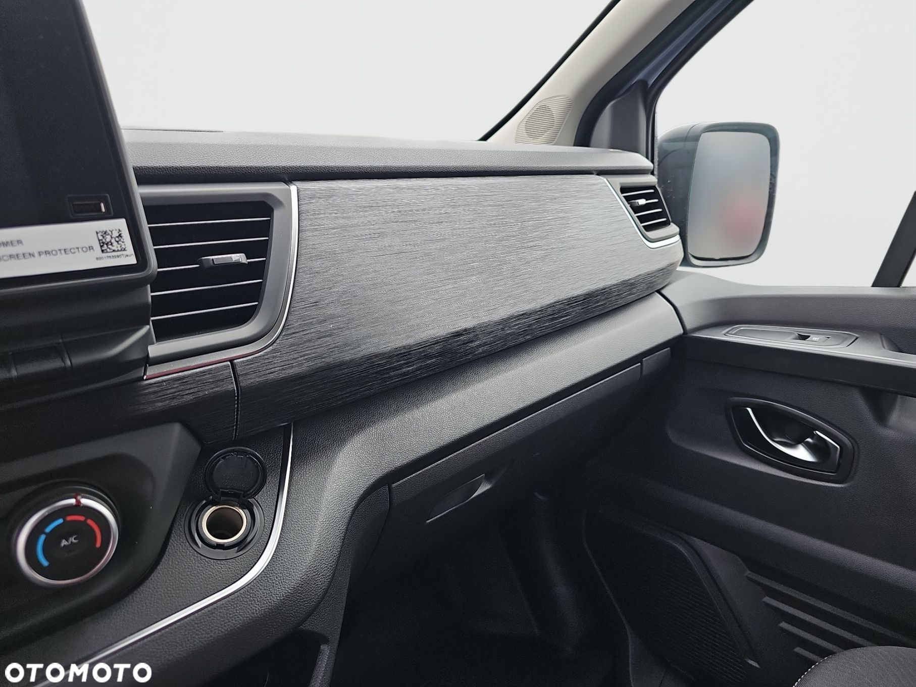 Renault Trafic - 13