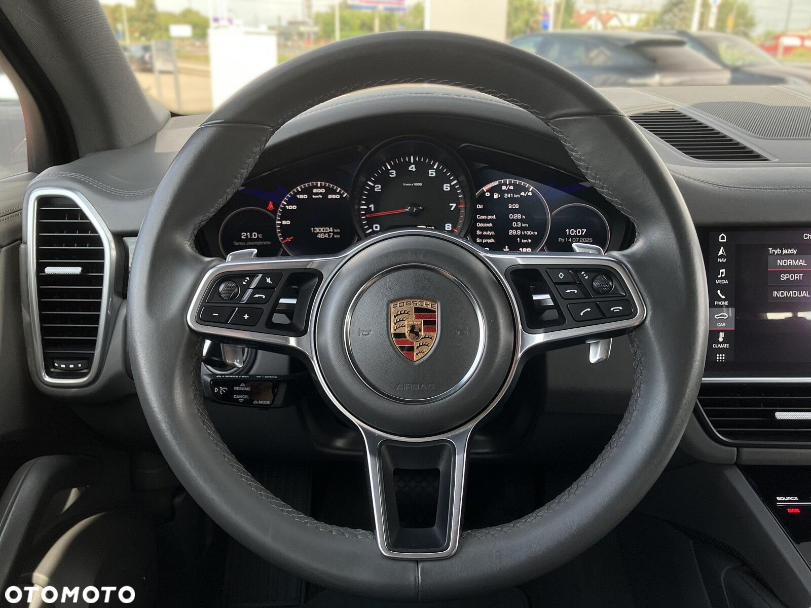 Porsche Cayenne Standard - 23