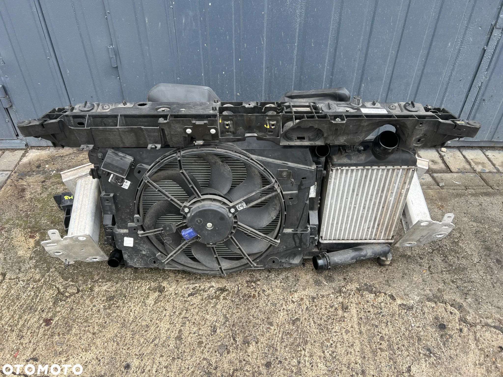 RENAULT CAPTUR I Pas przedni, belka zderzaka, chłodnice, wentylator 1.2 TCE AUTOMAT DEMONTAŻ - 8