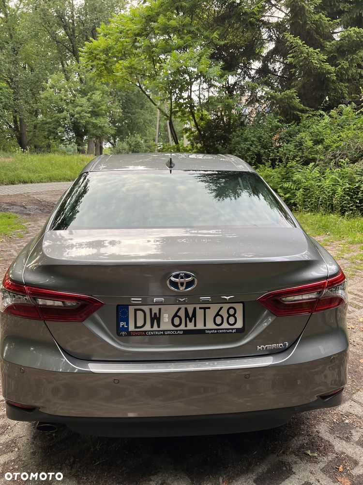 Toyota Camry 2.5 Hybrid Executive CVT - 8