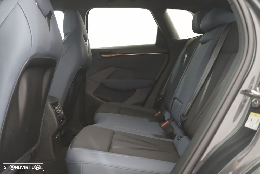 Cupra Terramar 1.5 e-Hybrid DSG - 12