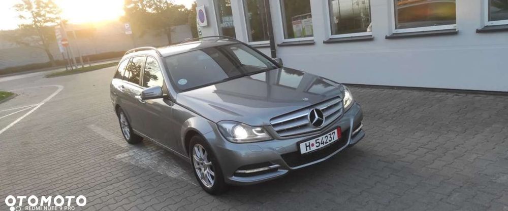 Mercedes-Benz Klasa C 200 CDI BlueEff Avantgarde - 18